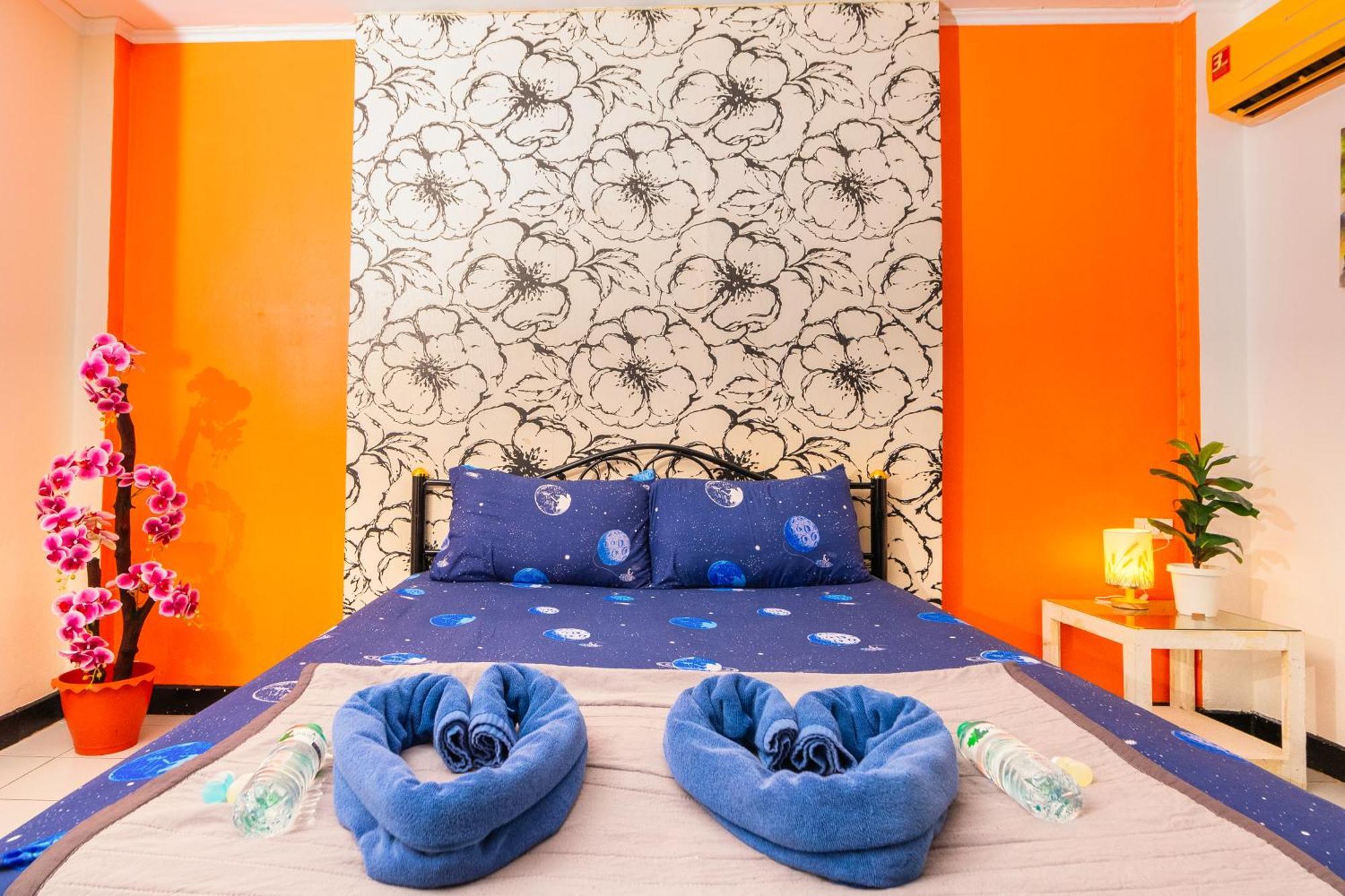 Happy Jomtien - Beachfront Room photo